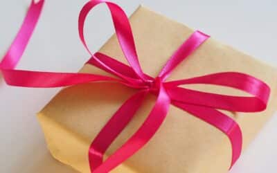 Grenzüberschreitende Erbschaften und deutsche Steuern: Die weltweite Weitergabe von Vermögen kommt oft wie ein Geschenk 🎁 vor, doch für internationale Nachlässe gelten besondere Regelungen. Deutsche Steuerfreibeträge werden unterschiedlich angewendet, je nachdem, ob der Verstorbene oder der Erbe im Ausland lebt.